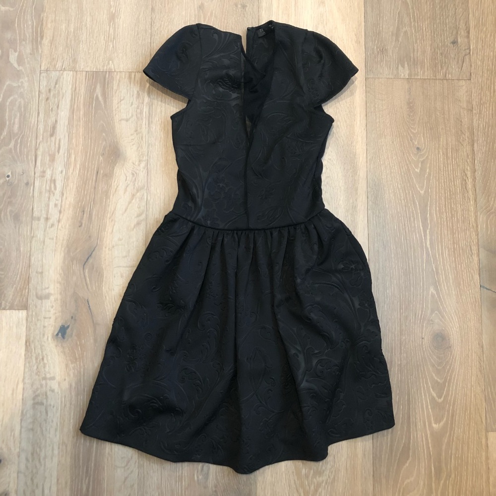 Topshop Black Pattern Dress Cutout Sleeves XS